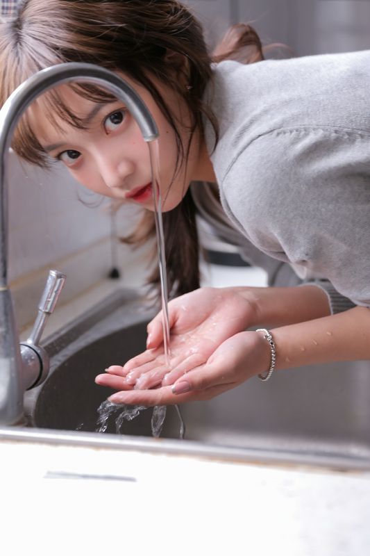 写真青春少女的气息如花般灿烂