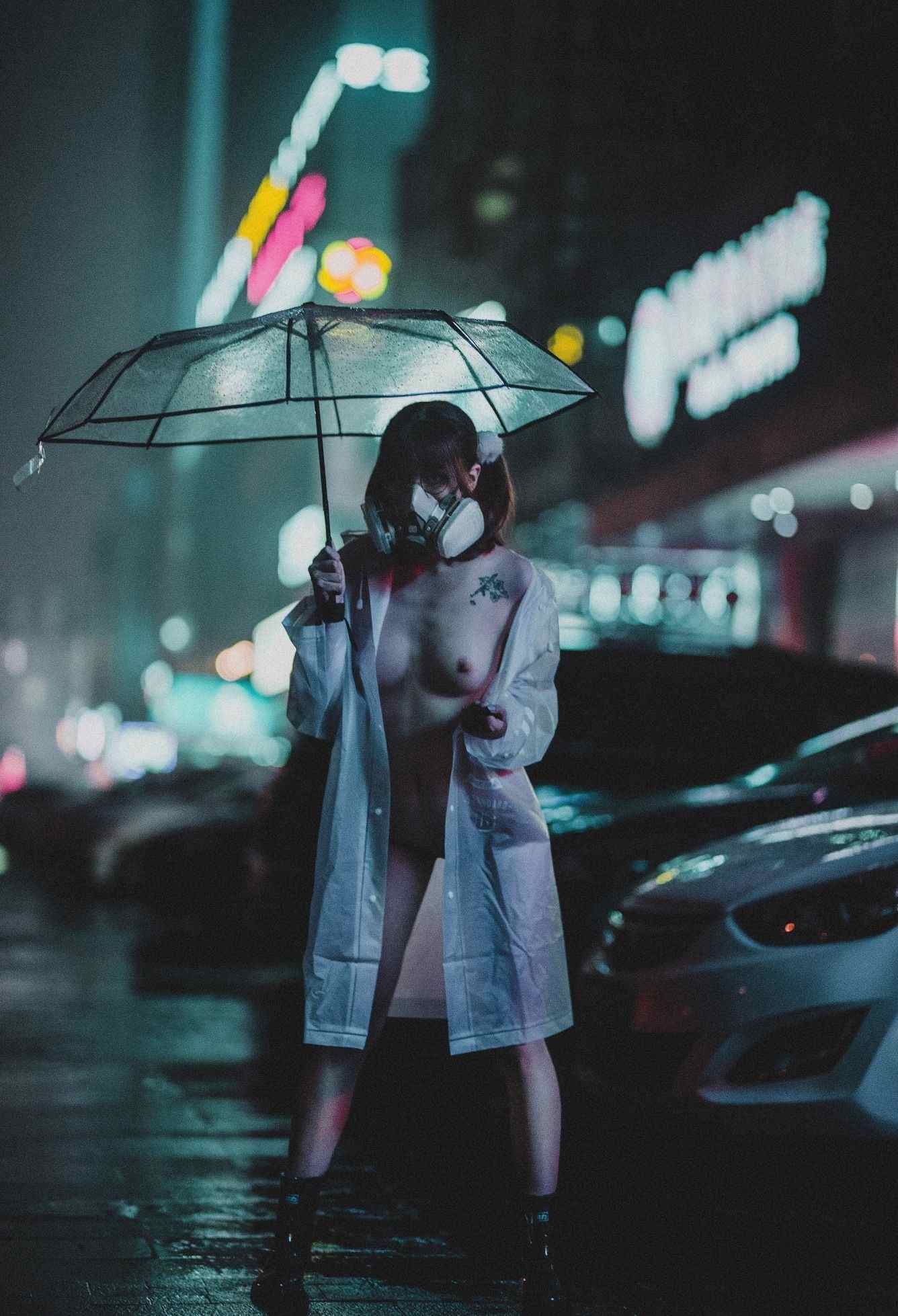 柚木写真-雨夜的裸女